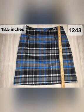 Talbots Plaid Blue and Gray Women's 2 Pockey Side Zip Skirt. Size 0P